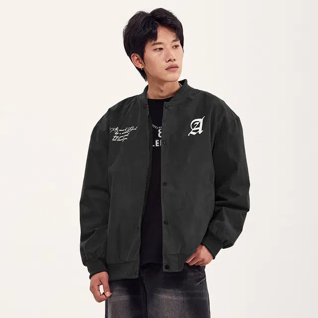 纳趣 美式哥特式字体麂皮宽松休闲棒球领夹克外套 男女同款