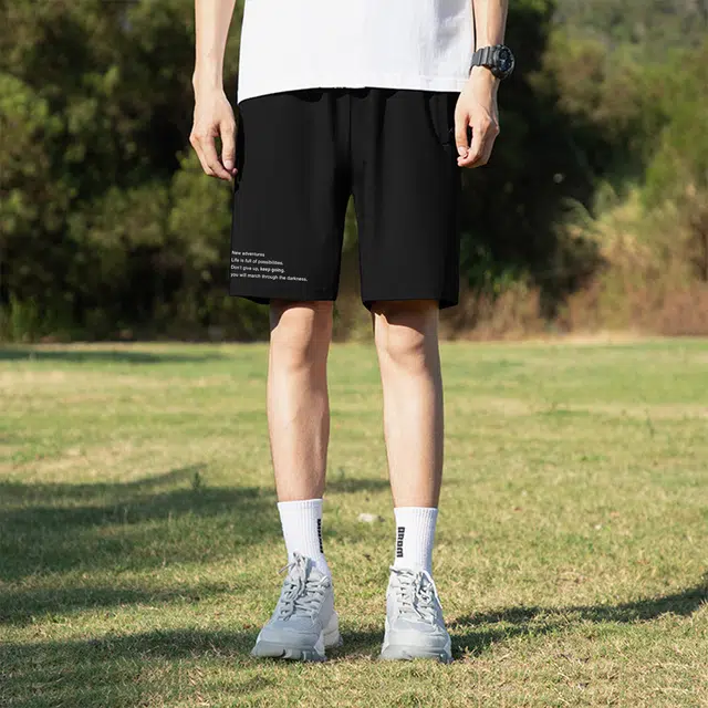 纳趣 数字字母宽松百搭薄款五分休闲短裤 男款 黑色