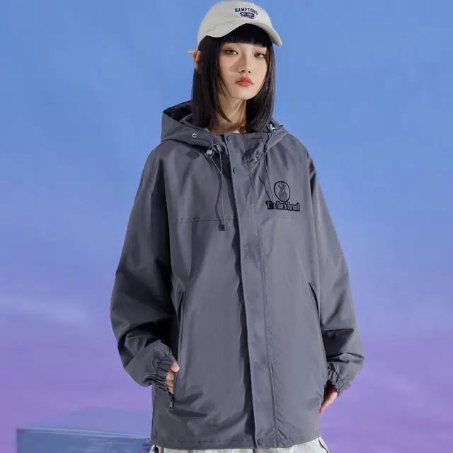 三体 连帽时尚设计百搭防风简约夹克外套 男女同款