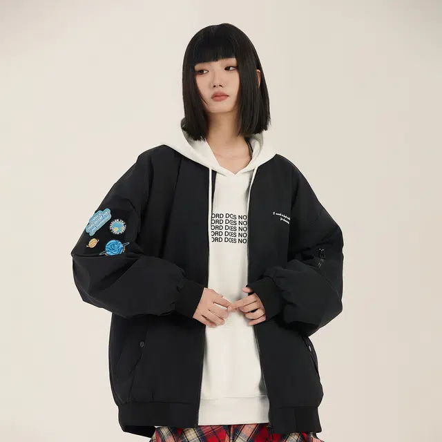 三体 二维化系列 美式复古简约休闲宽松棒球领百搭飞行服户外工装机能风夹克外套 男女同款