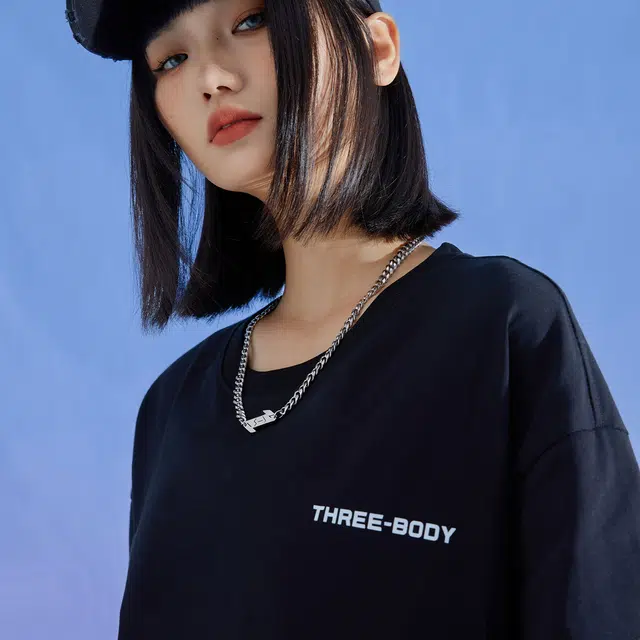 logo T