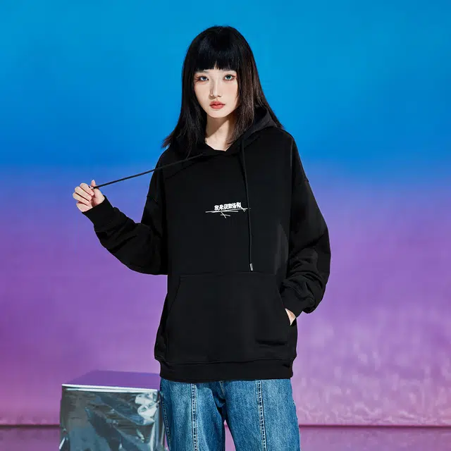 三体 我来获取信仰系列 简约休闲文字印花宽松连帽套头抽绳长袖重磅卫衣 男女同款