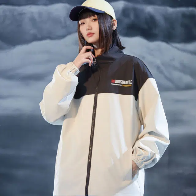 三体 水滴系列 基础款休闲百搭山系机能风翻领开衫教练服简约美式复古高街潮牌落肩袖防风户外工装夹克外套 男女同款