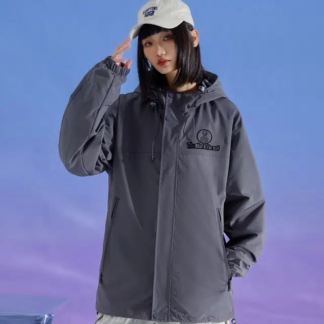 三体 连帽时尚设计百搭防风简约夹克外套 男女同款