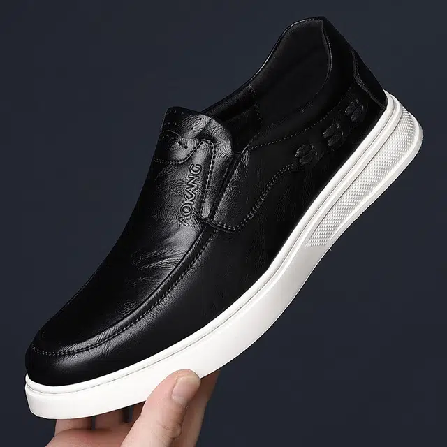 Aokang Low Top Sneakers