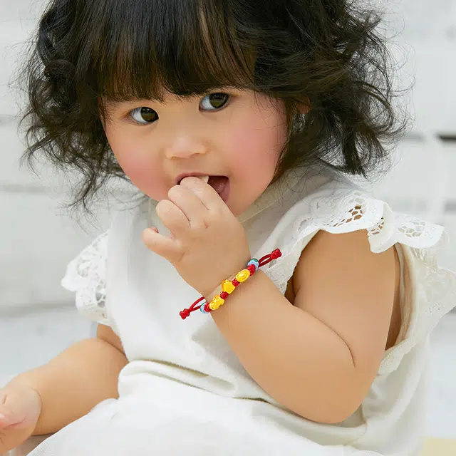 ABOUT LOVE 999