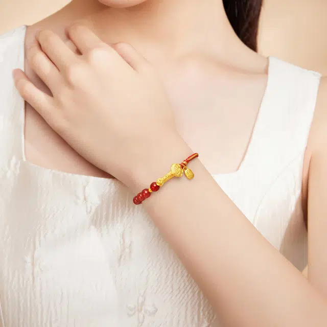 ABOUT LOVE 999