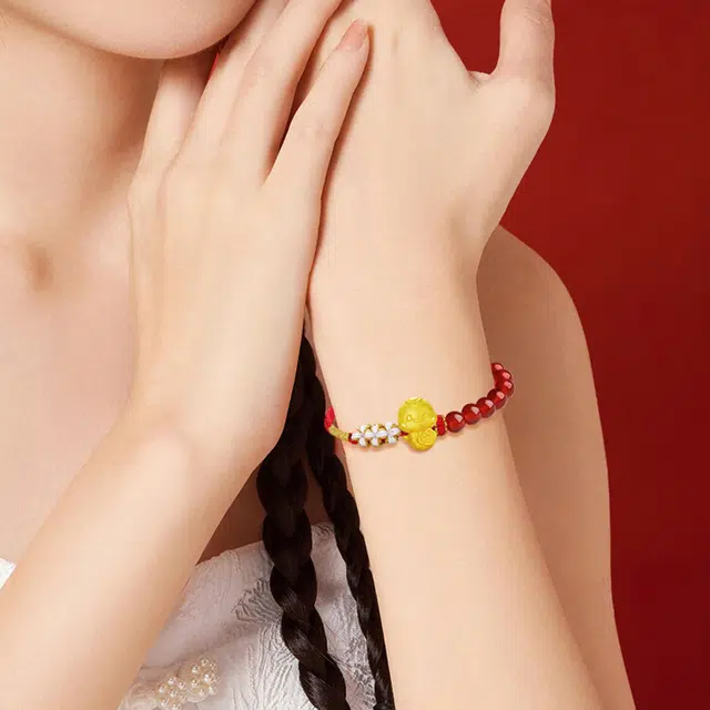 ABOUT LOVE 999