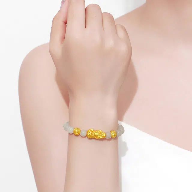 ABOUT LOVE 999