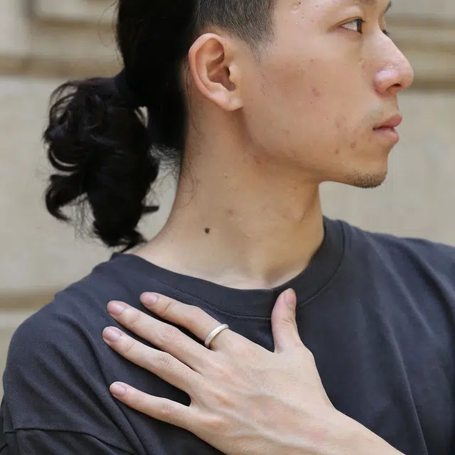 S990