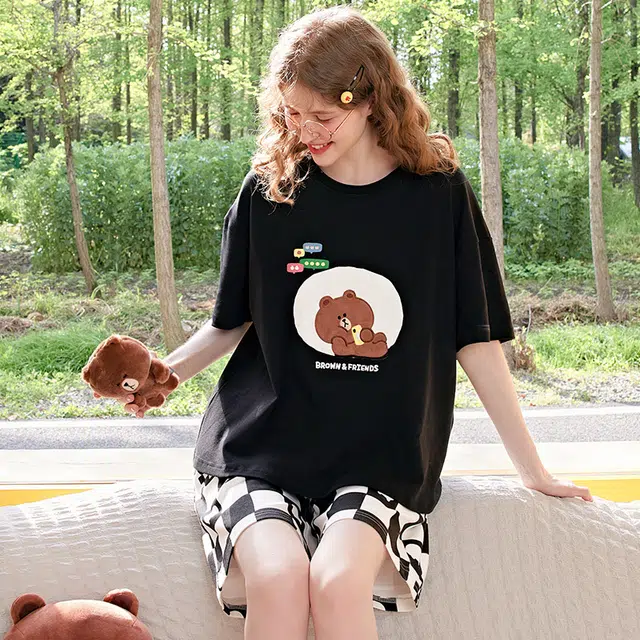 x LINE FRIENDS