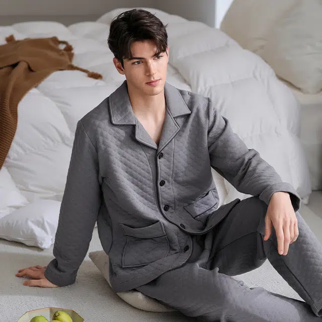 芬腾 简约纯色翻领长袖长裤宽松大码睡衣套装 男