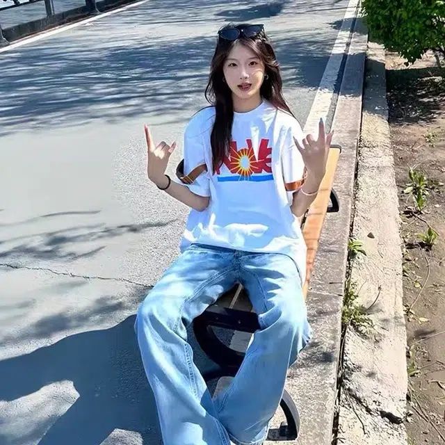BLUELANDINC T