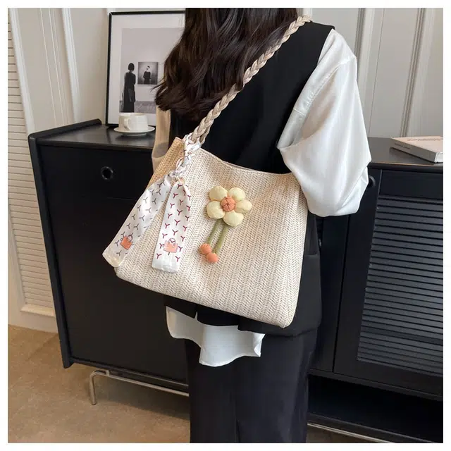 RKM Tote