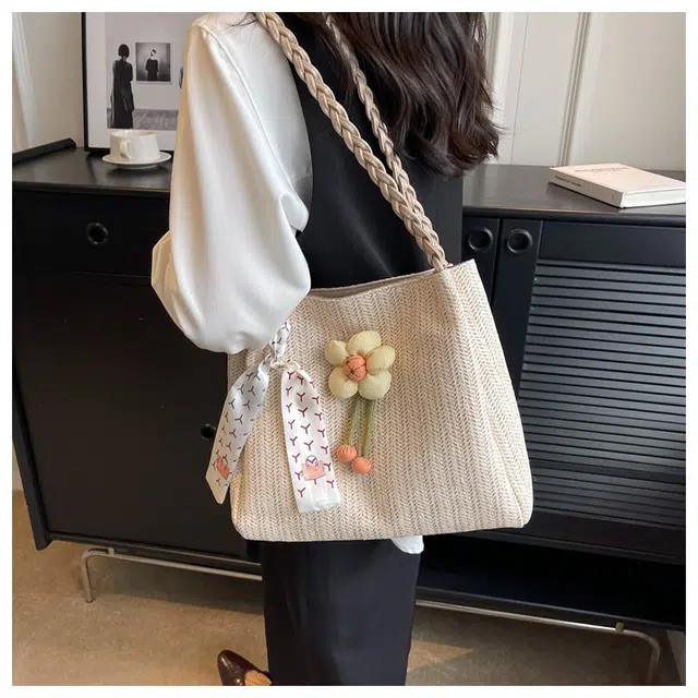 RKM Tote