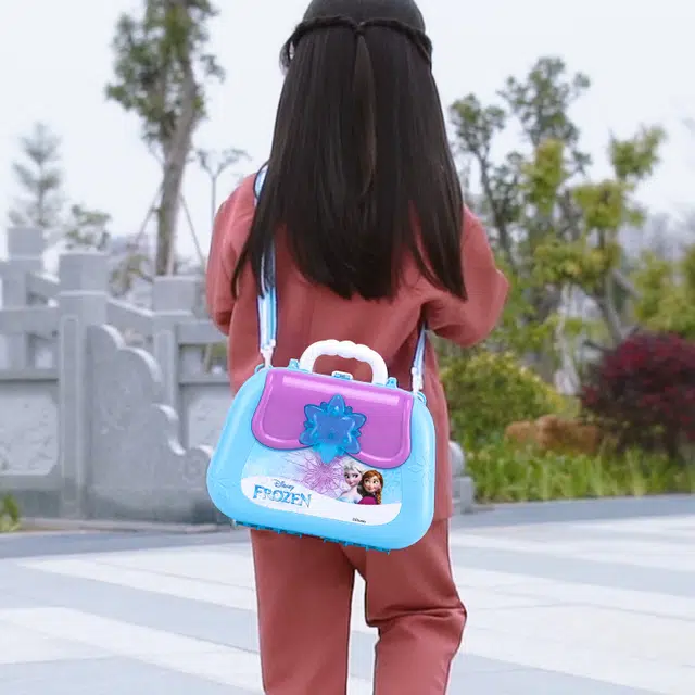 x Disney