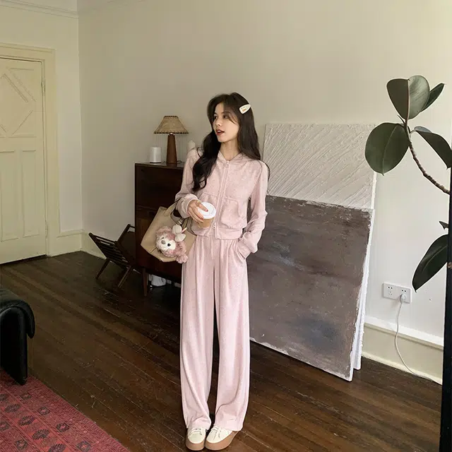 花栗鼠小姐 休闲软妹慵懒风连帽卫衣 女款
