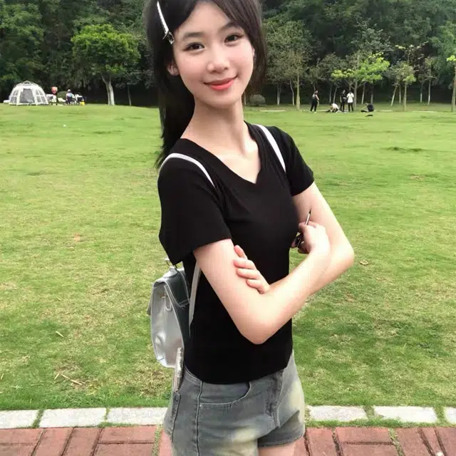 V T
