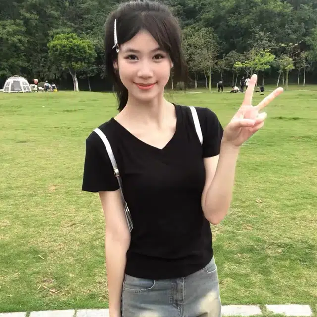 V T