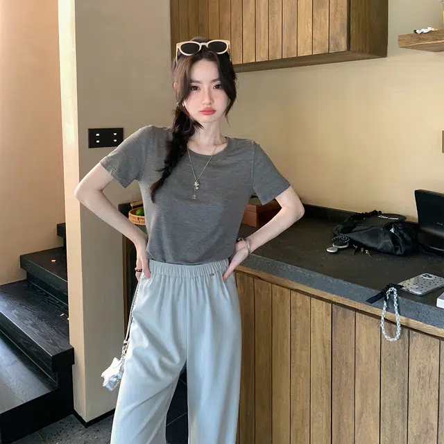 T T
