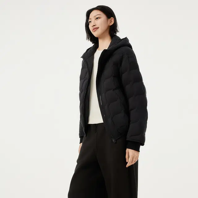 坦博尔 时尚休闲百搭轻便户外舒适保暖连帽羽绒服 女款