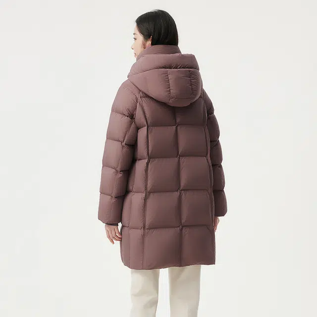 坦博尔 时尚百搭休闲纯色保暖云朵吐司美拉德雅丹风羽绒服 女款
