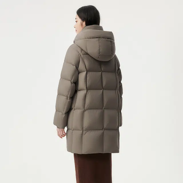 坦博尔 时尚百搭休闲纯色保暖云朵吐司美拉德雅丹风羽绒服 女款