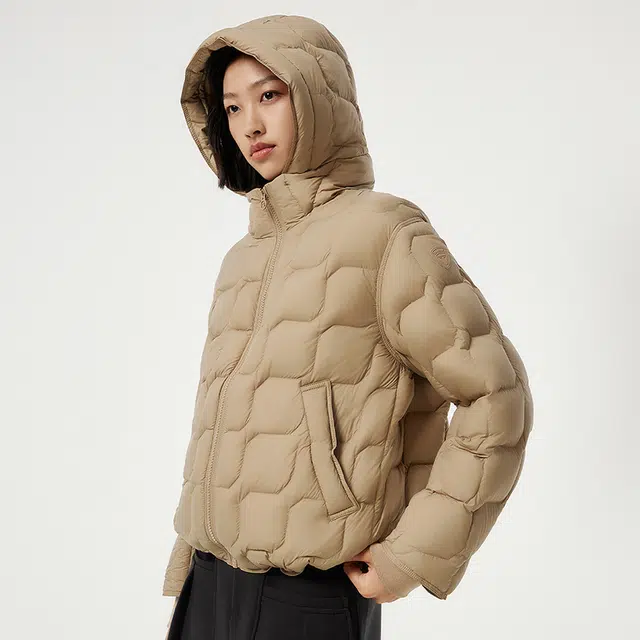 坦博尔 时尚休闲百搭轻便户外舒适保暖连帽羽绒服 女款