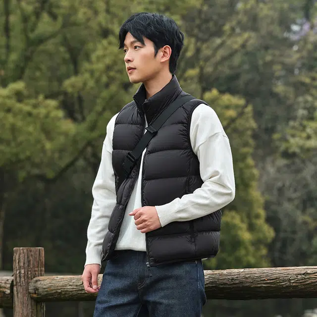 坦博尔 纯色立领拉链百搭薄款无袖羽绒服 男款