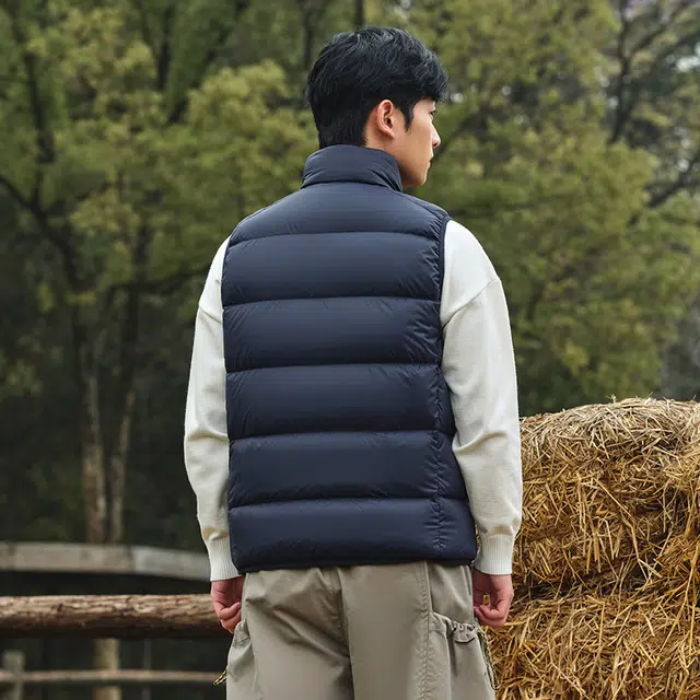 坦博尔 纯色立领拉链百搭薄款无袖羽绒服 男款