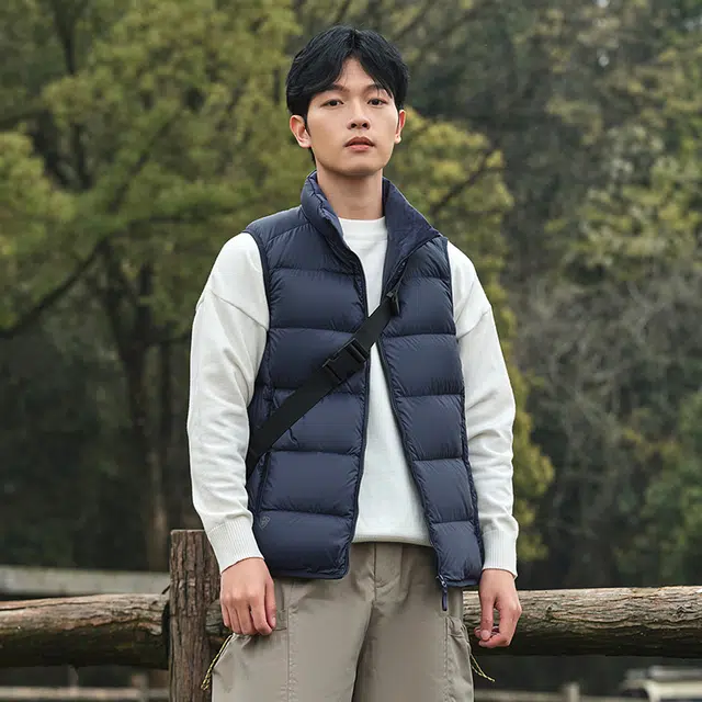 坦博尔 纯色立领拉链百搭薄款无袖羽绒服 男款