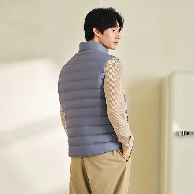 坦博尔 纯色立领拉链薄款无袖羽绒服 男款