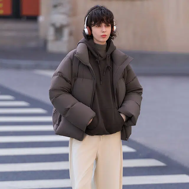 坦博尔 时尚百搭休闲通勤立体包容廓形舒适羽绒服 女款