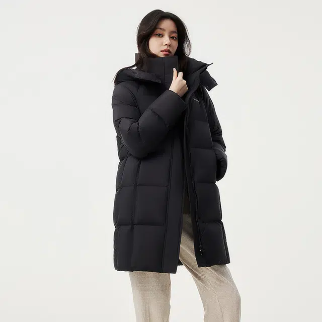 坦博尔 时尚百搭休闲纯色保暖云朵吐司美拉德雅丹风羽绒服 女款
