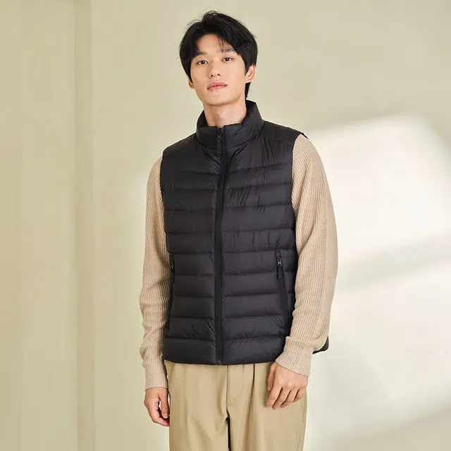 坦博尔 纯色立领拉链薄款无袖羽绒服 男款