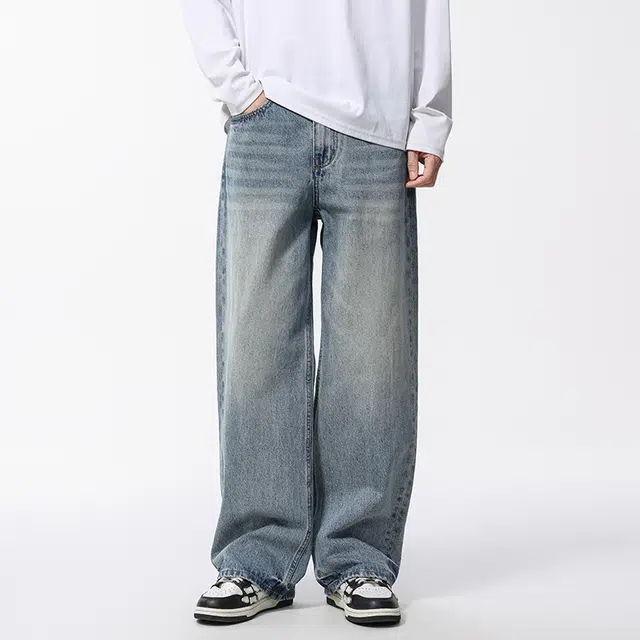 OVERPROTECTION i.tLOGO