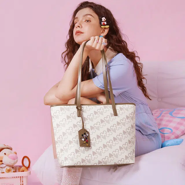 MESUCA x Disney PU