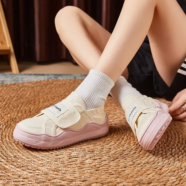 拉夏贝尔 一脚蹬懒人鞋 耐磨防滑 低帮 帆布鞋 女款