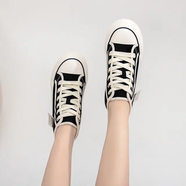 拉夏贝尔 休闲百搭 舒适潮流 高帮 帆布鞋 女款