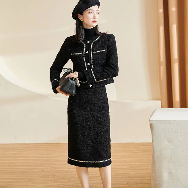 米思阳 小香风单排扣外套细腻柔和半身裙裙装套装 女款 黑色