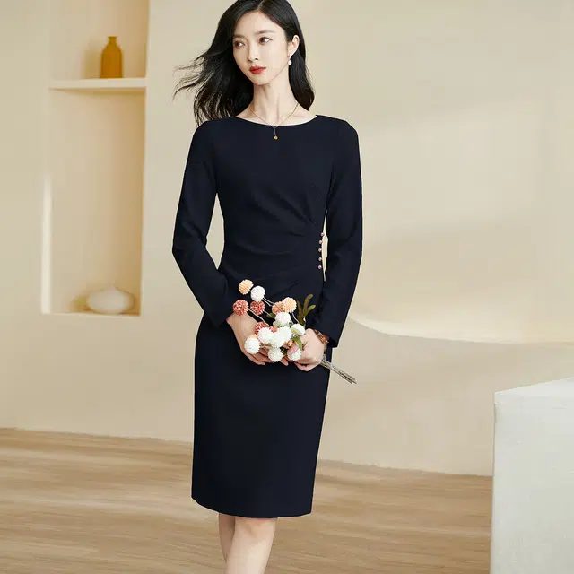 米思阳 优雅纯色修身长袖连衣裙