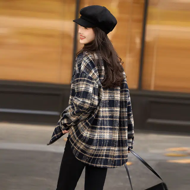苏醒的乐园 格纹尖领单排扣落肩宽松加厚长袖衬衫 女款 藏青色