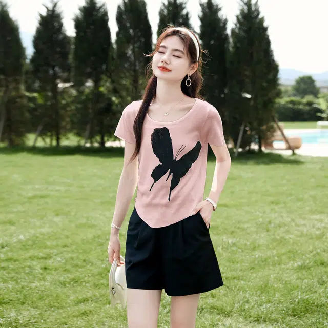苏醒的乐园 圆领修身薄款短袖针织衫 女款