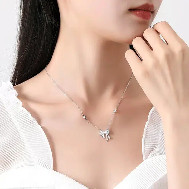 爱恋珠宝 闪耀蝴蝶结 甜美公主跳动的星系列 招财猫可爱甜美森系小清新萌趣好运 琉璃 项链 女款