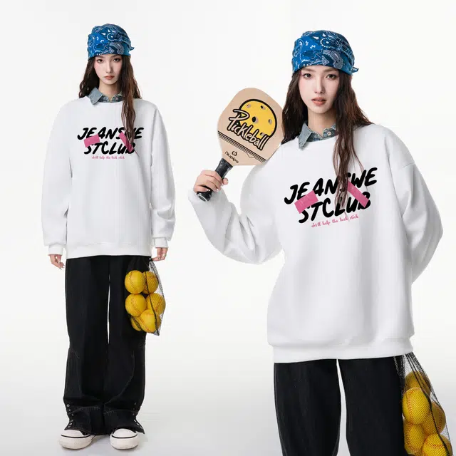 JEANSWEST Club Vintage Graffiti Logo Sweatshirt