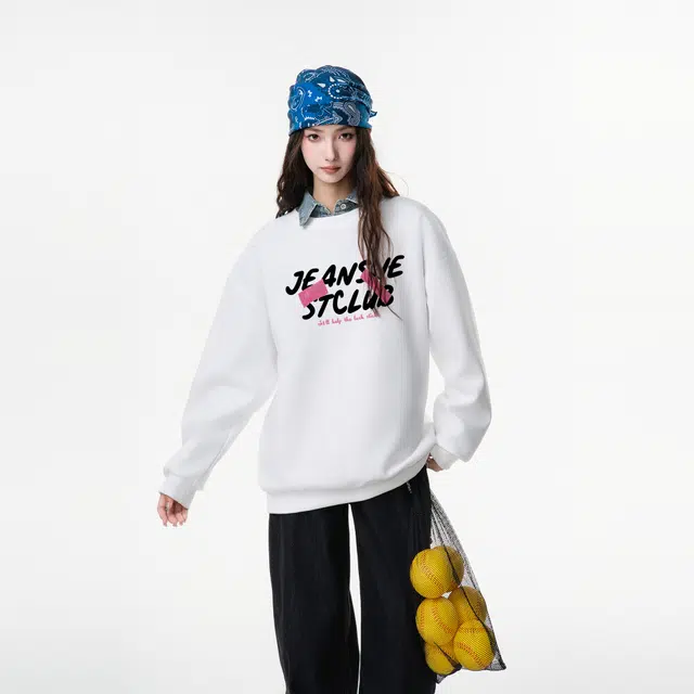 JEANSWEST Club Vintage Graffiti Logo Sweatshirt