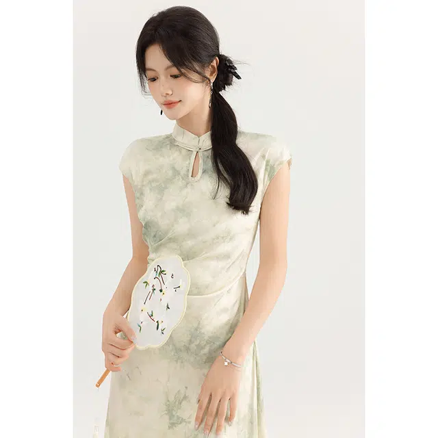 如续 通勤休闲简约舒适短袖连衣裙 女款