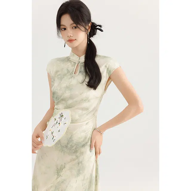 如续 通勤休闲简约舒适短袖连衣裙 女款