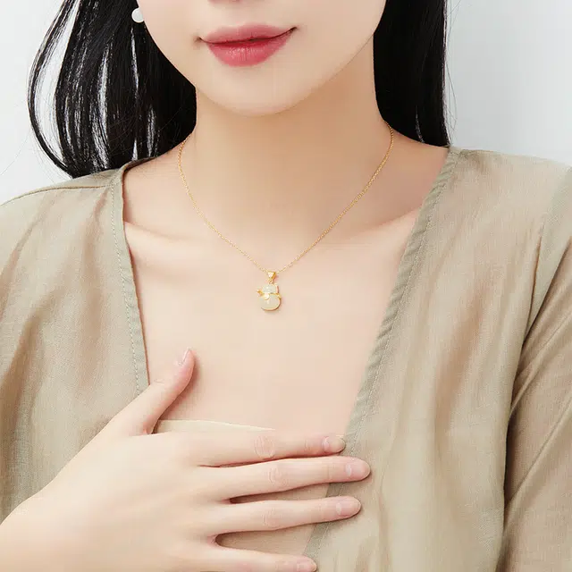 S925