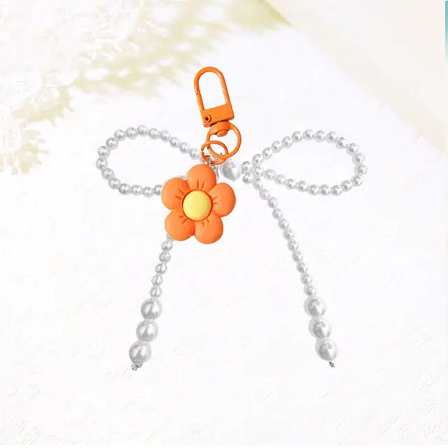 卡莱茵 小众 可爱橙色花朵 精致手机链 书包 挂饰 车吊饰 亚克力 挂件 男女同款情侣款